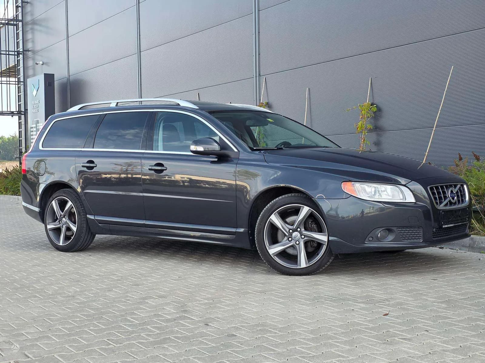 Volvo V70, 2011 m., nuotrauka 1