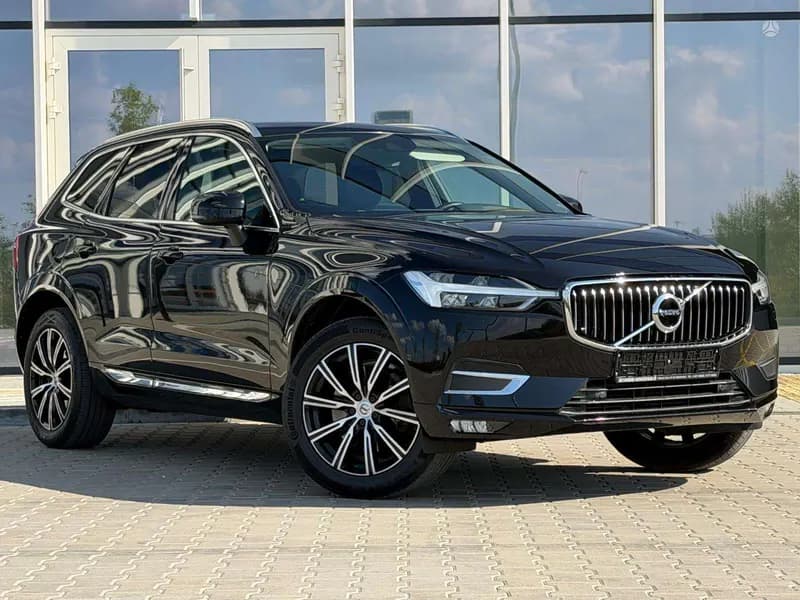 Naudotas Volvo XC60 2018 m., benzinas, visureigis
