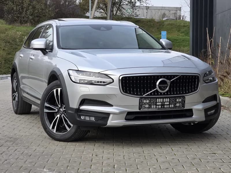 Naudotas Volvo V90 2018 m., dyzelinas, universalas